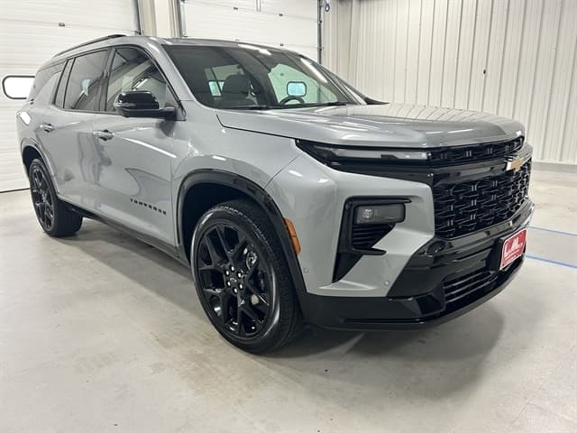2024 Chevrolet Traverse AWD RS — photo 1 of 42