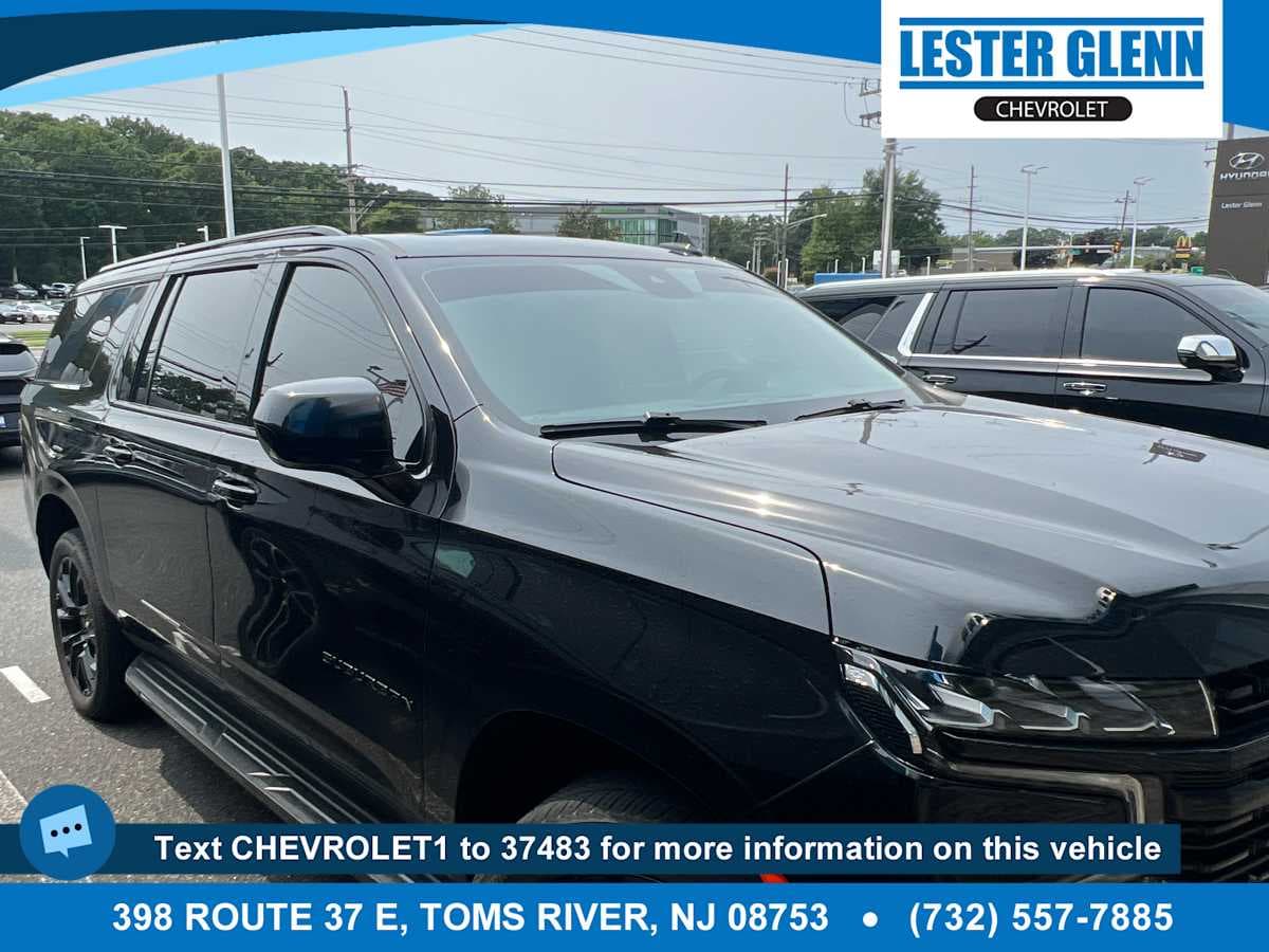 2024 Chevrolet Suburban RST — photo 1 of 10