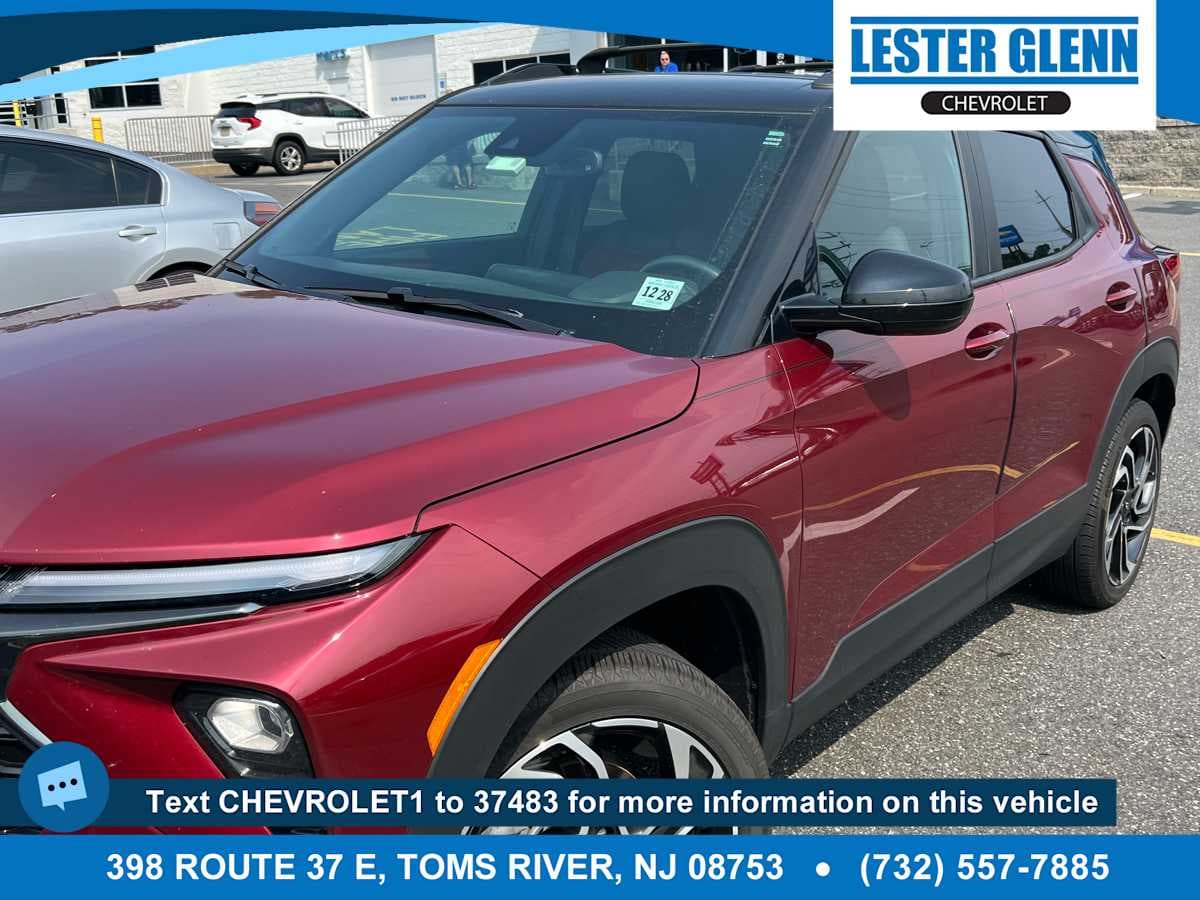 2024 Chevrolet Trailblazer RS — photo 1 of 6
