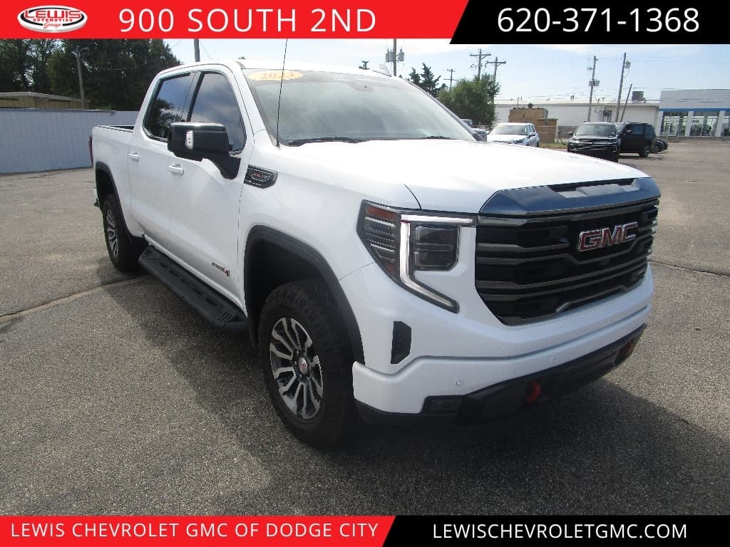 2023 GMC Sierra 1500 AT4 — photo 1 of 17