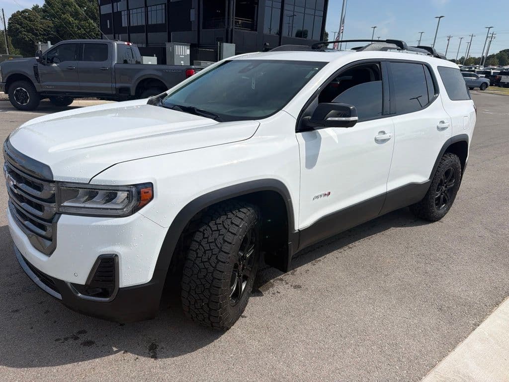2023 GMC Acadia AT4 — photo 1 of 10