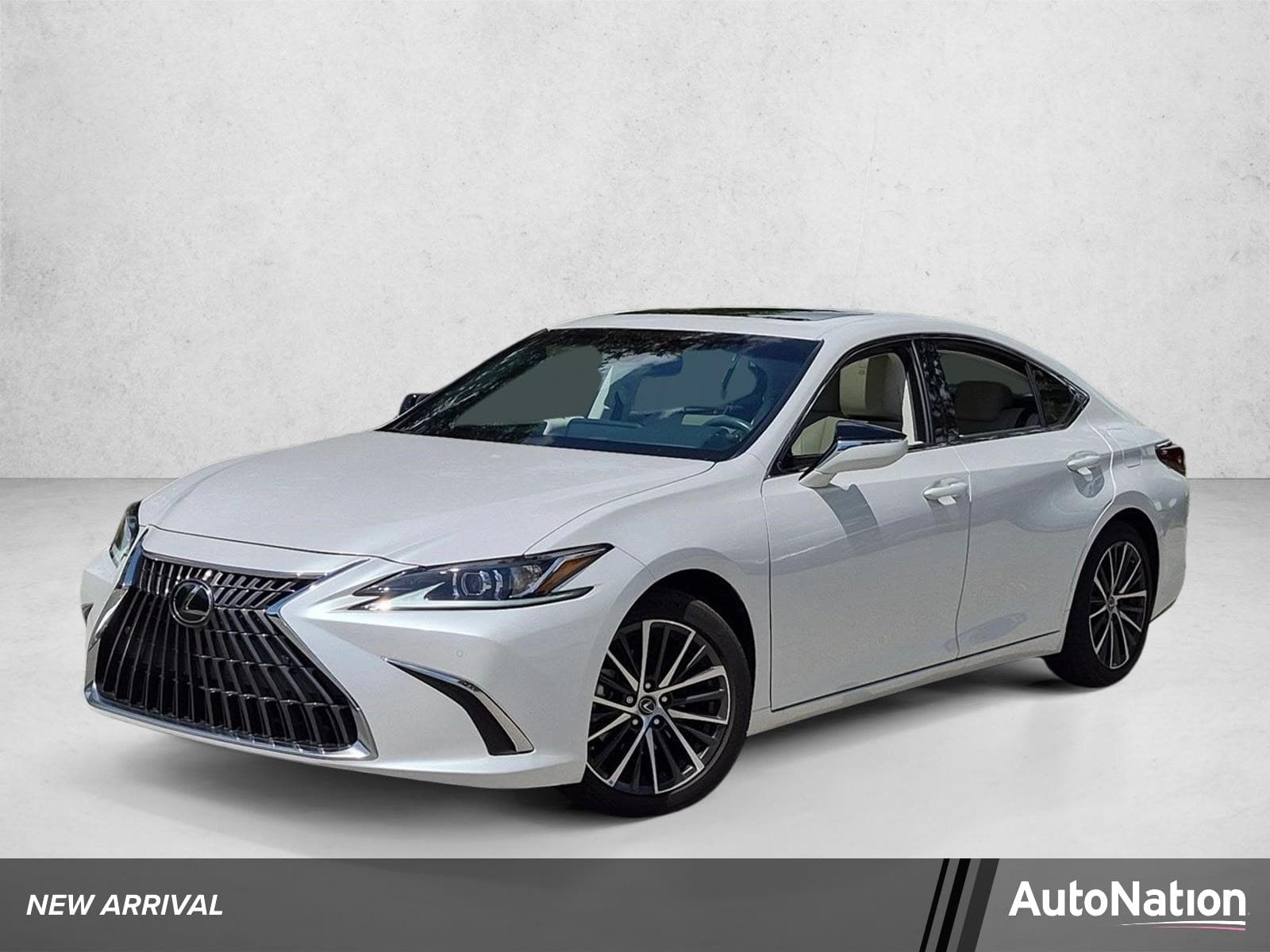 2024 Lexus ES 350 Base — photo 1 of 16
