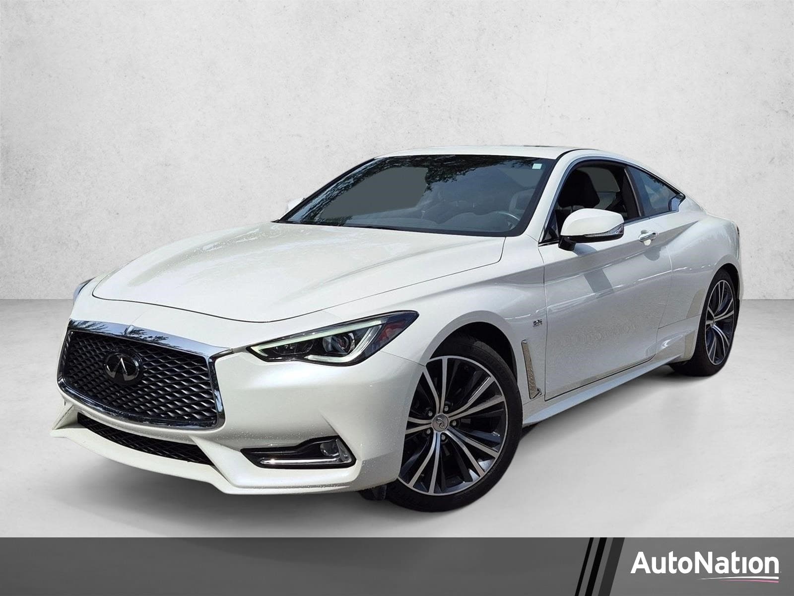 2019 INFINITI Q60 3.0t LUXE — photo 1 of 16