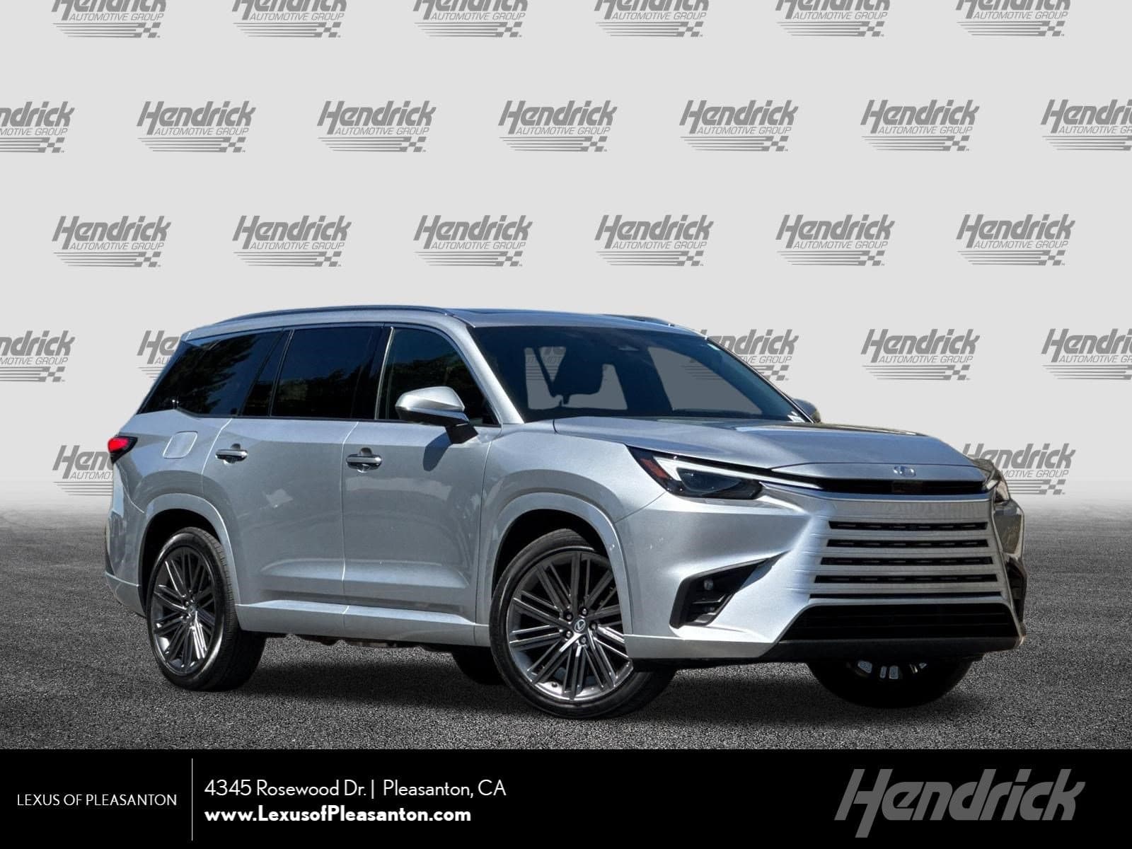 2026 Lexus TX TX 550h+ Luxury — photo 1 of 40