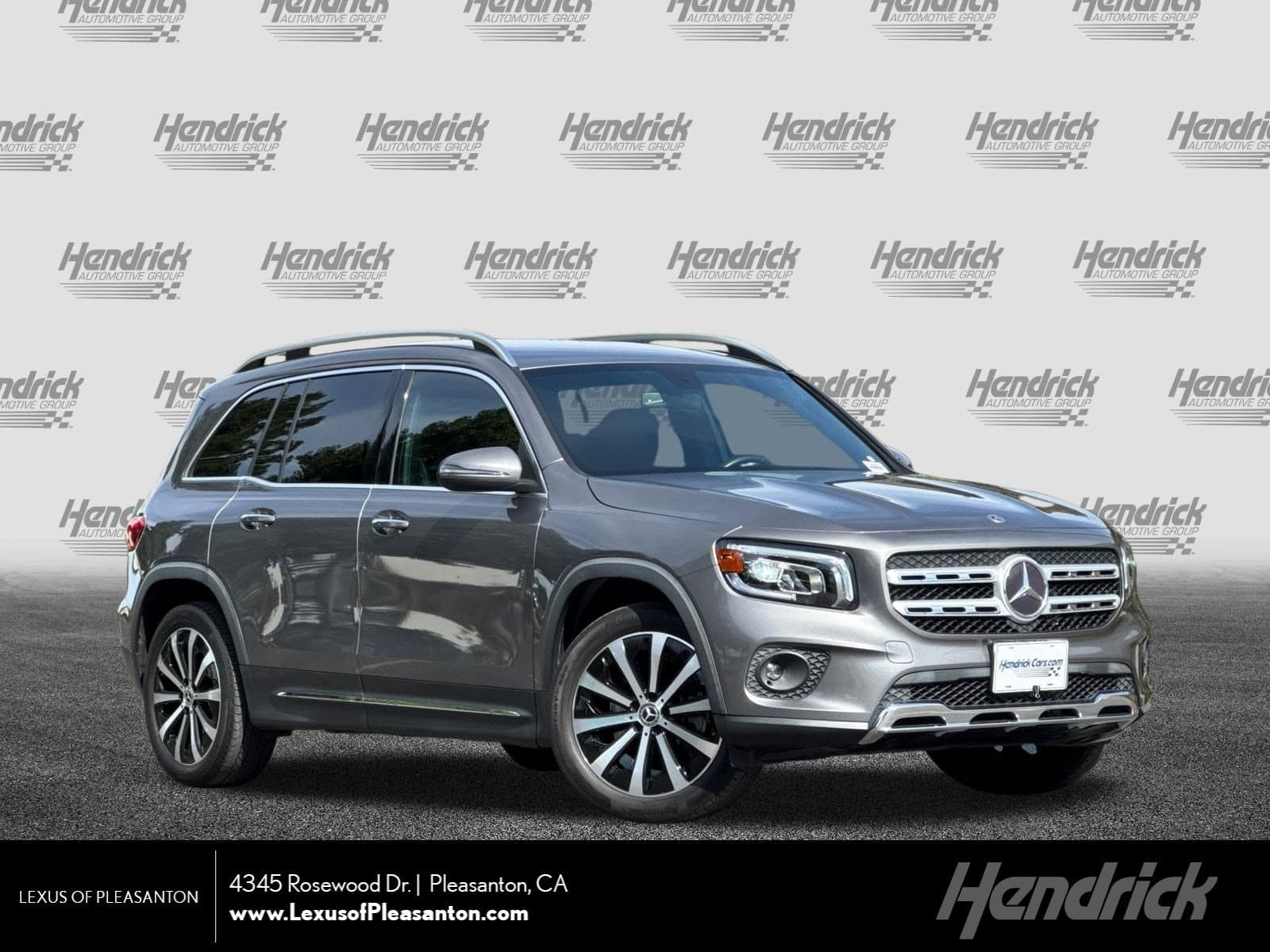 2021 Mercedes-Benz GLB Base — photo 1 of 39