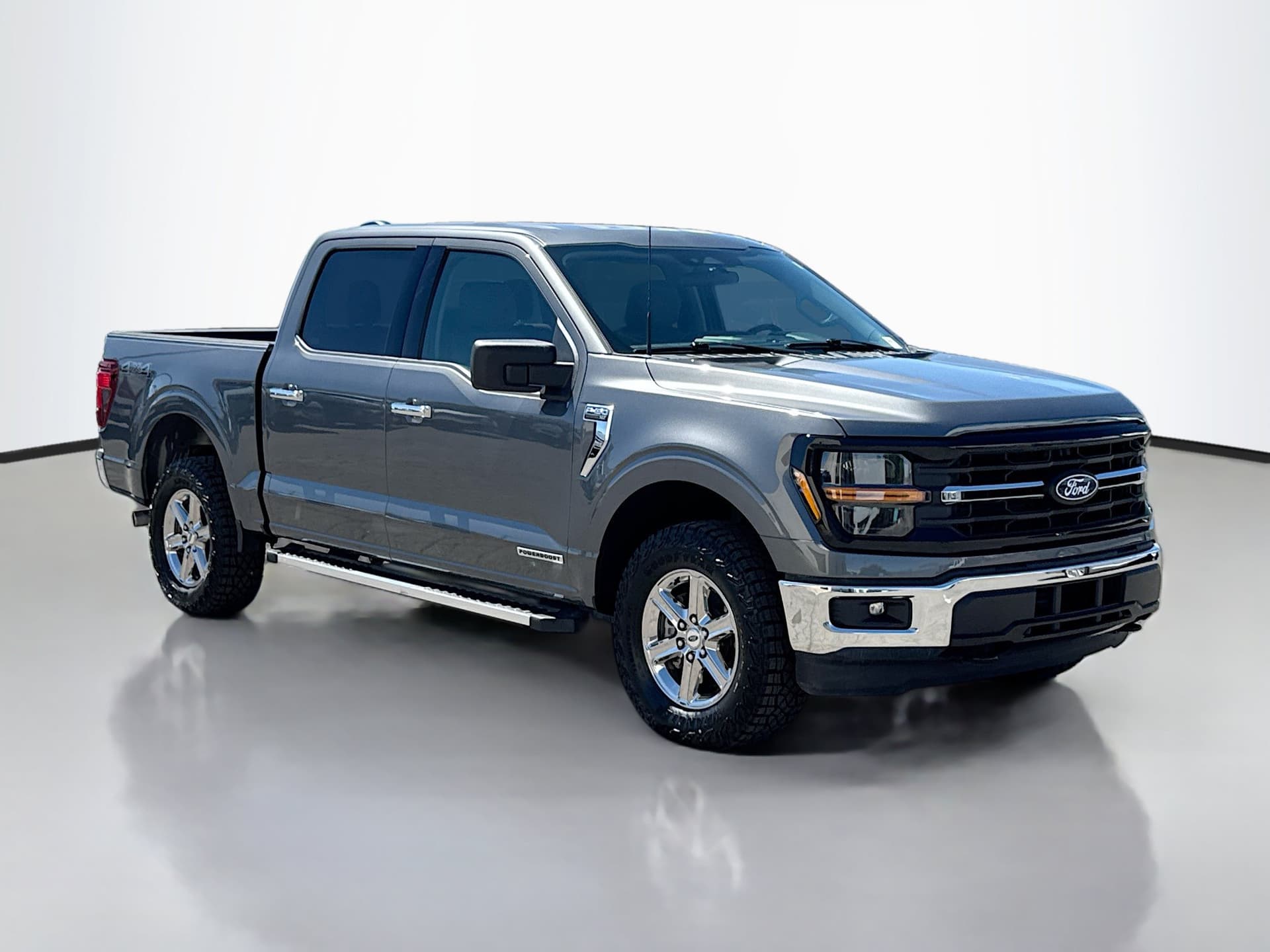2025 Ford F-150 XLT — photo 1 of 35