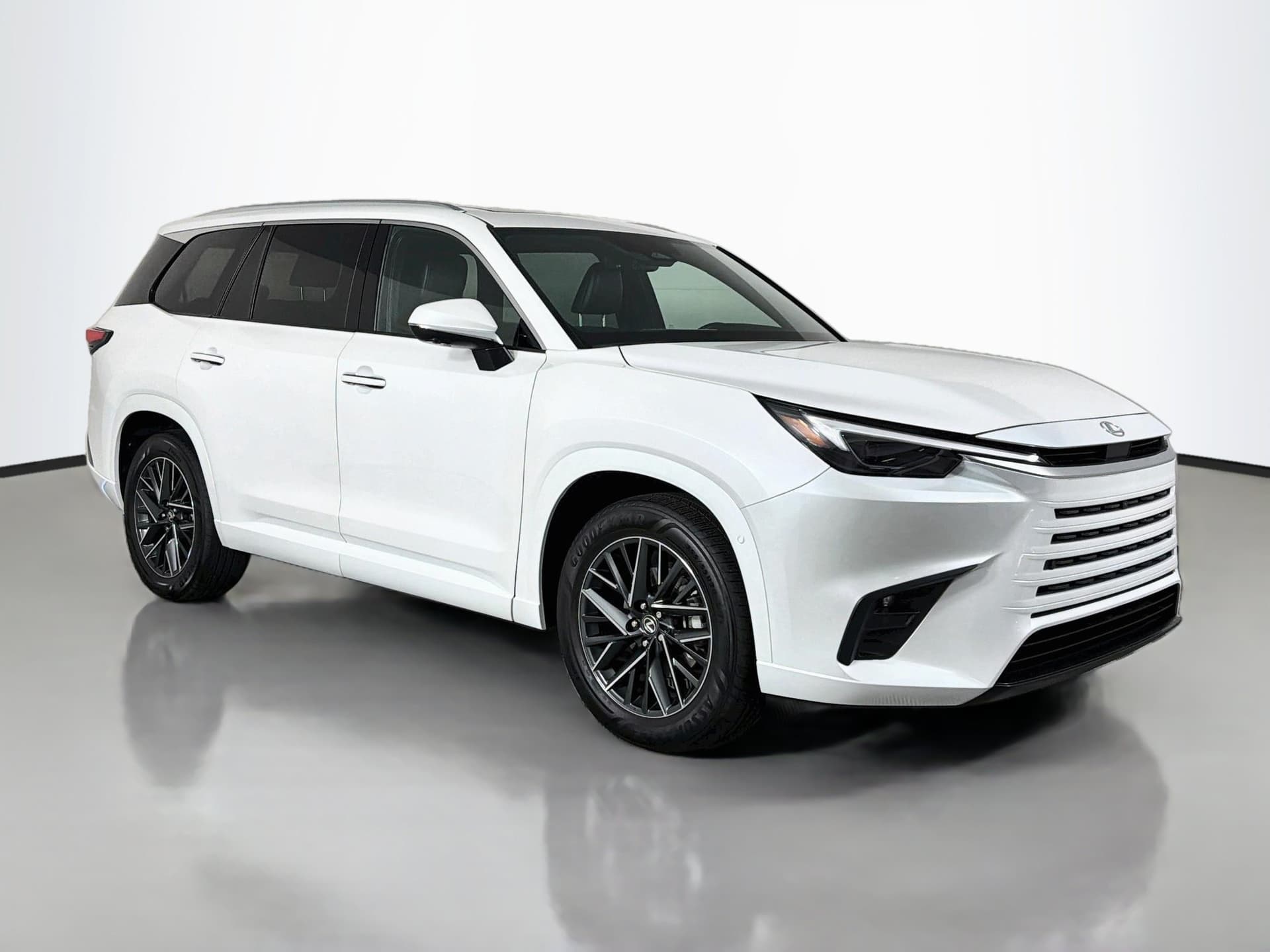 2025 Lexus TX TX 350 Premium — photo 1 of 39