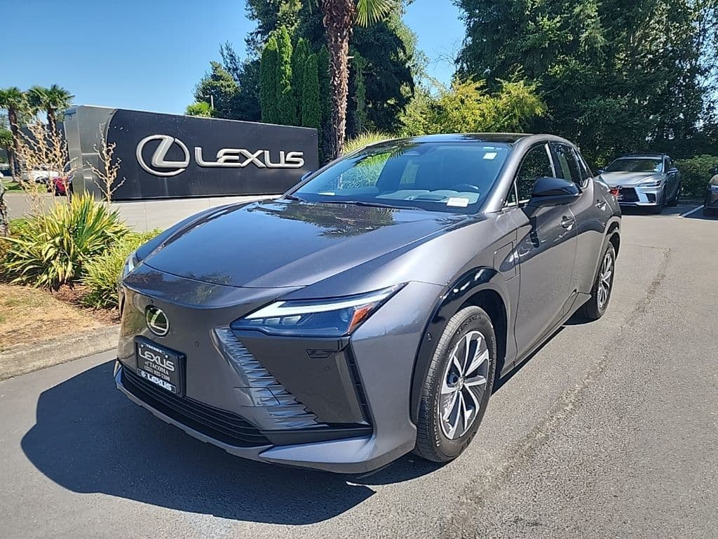 2023 Lexus RZ 450e 450e Premium — photo 1 of 30