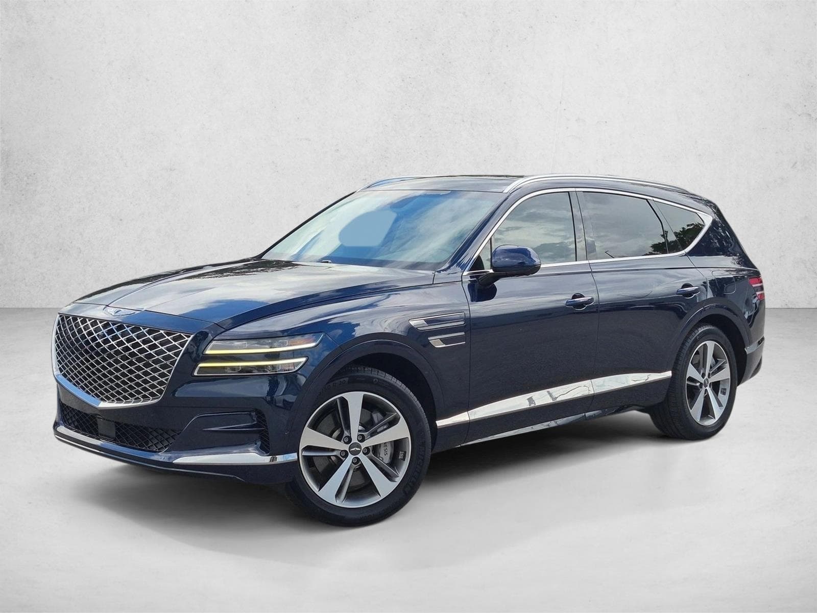 2023 Genesis GV80 Base — photo 1 of 15