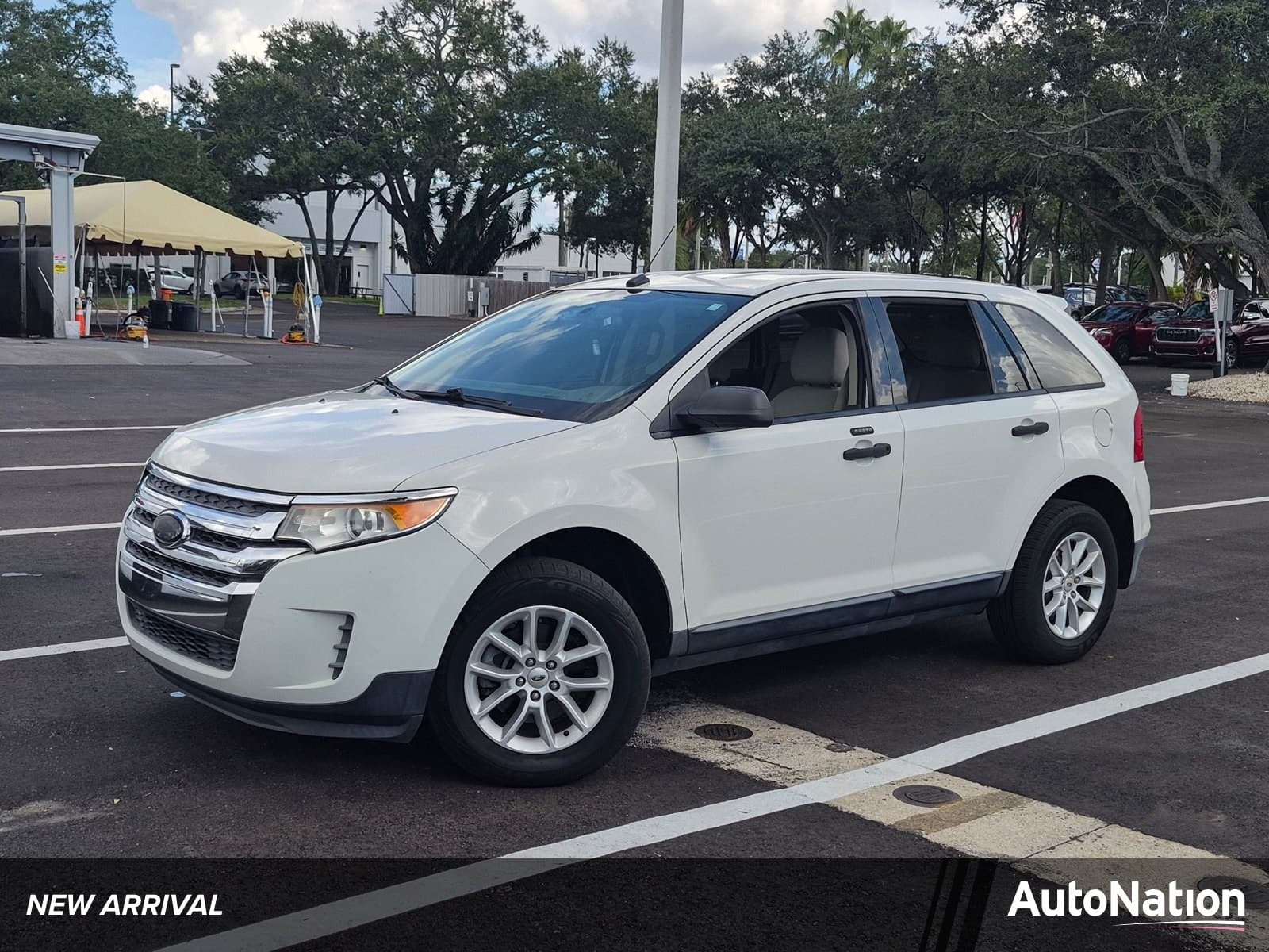 2013 Ford Edge SE — photo 1 of 15