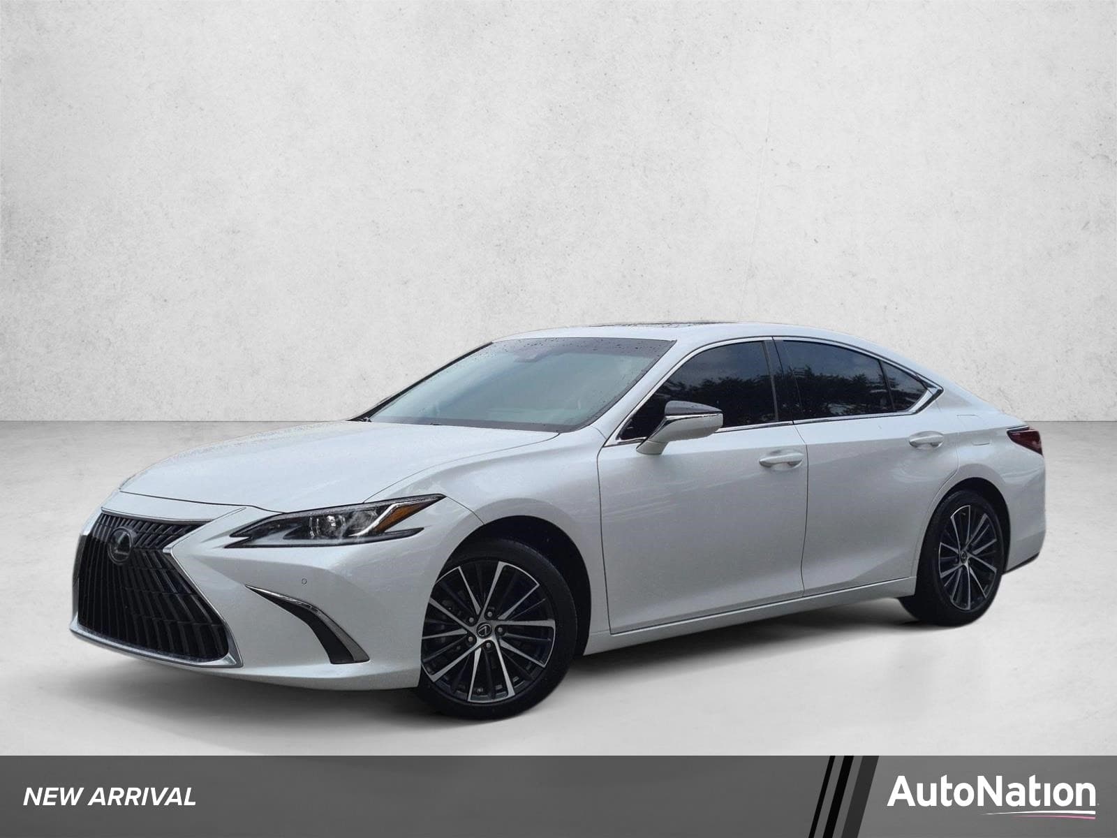 2025 Lexus ES 350 Base — photo 1 of 24