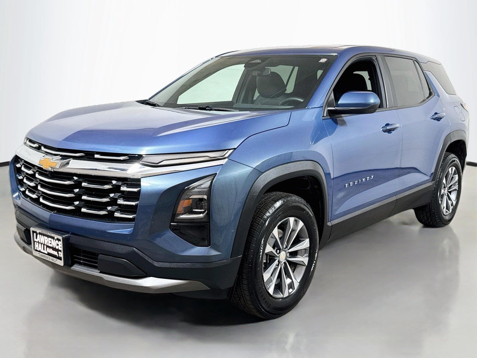 2026 Chevrolet Equinox FWD LT — photo 1 of 31