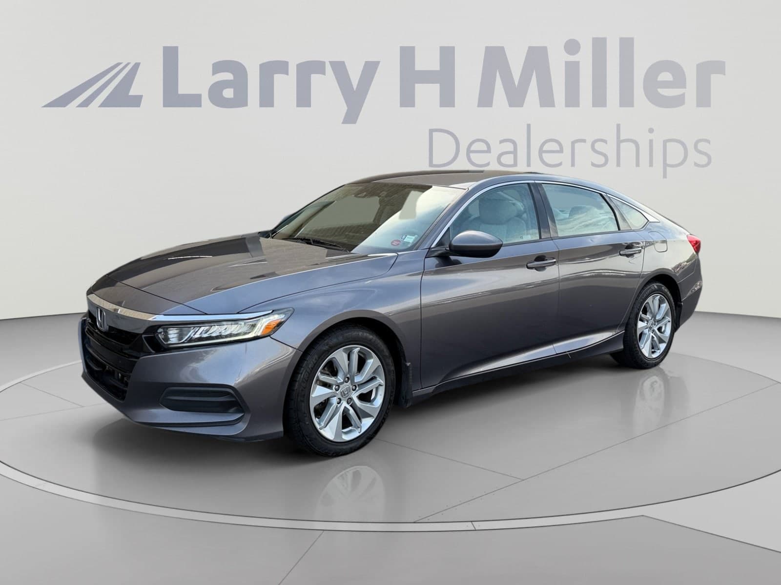 2020 Honda Accord LX — photo 1 of 32