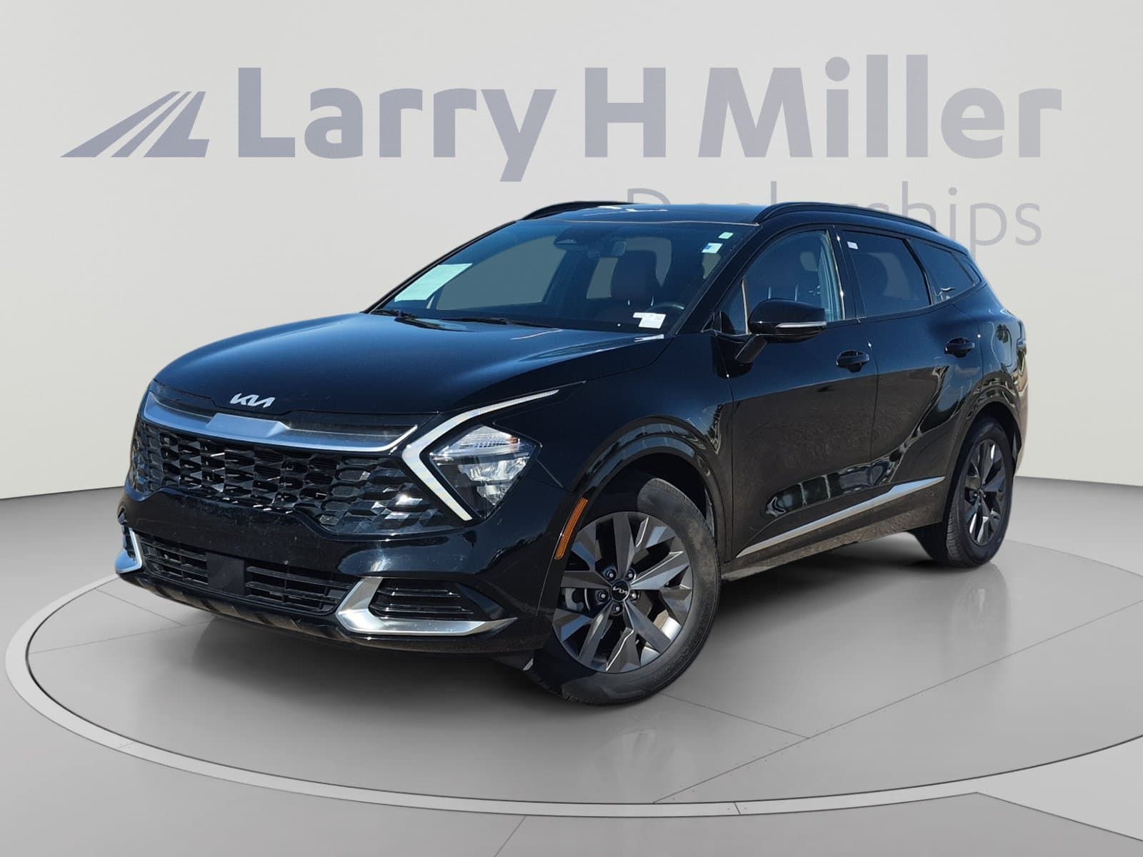 2023 Kia Sportage SX — photo 1 of 35