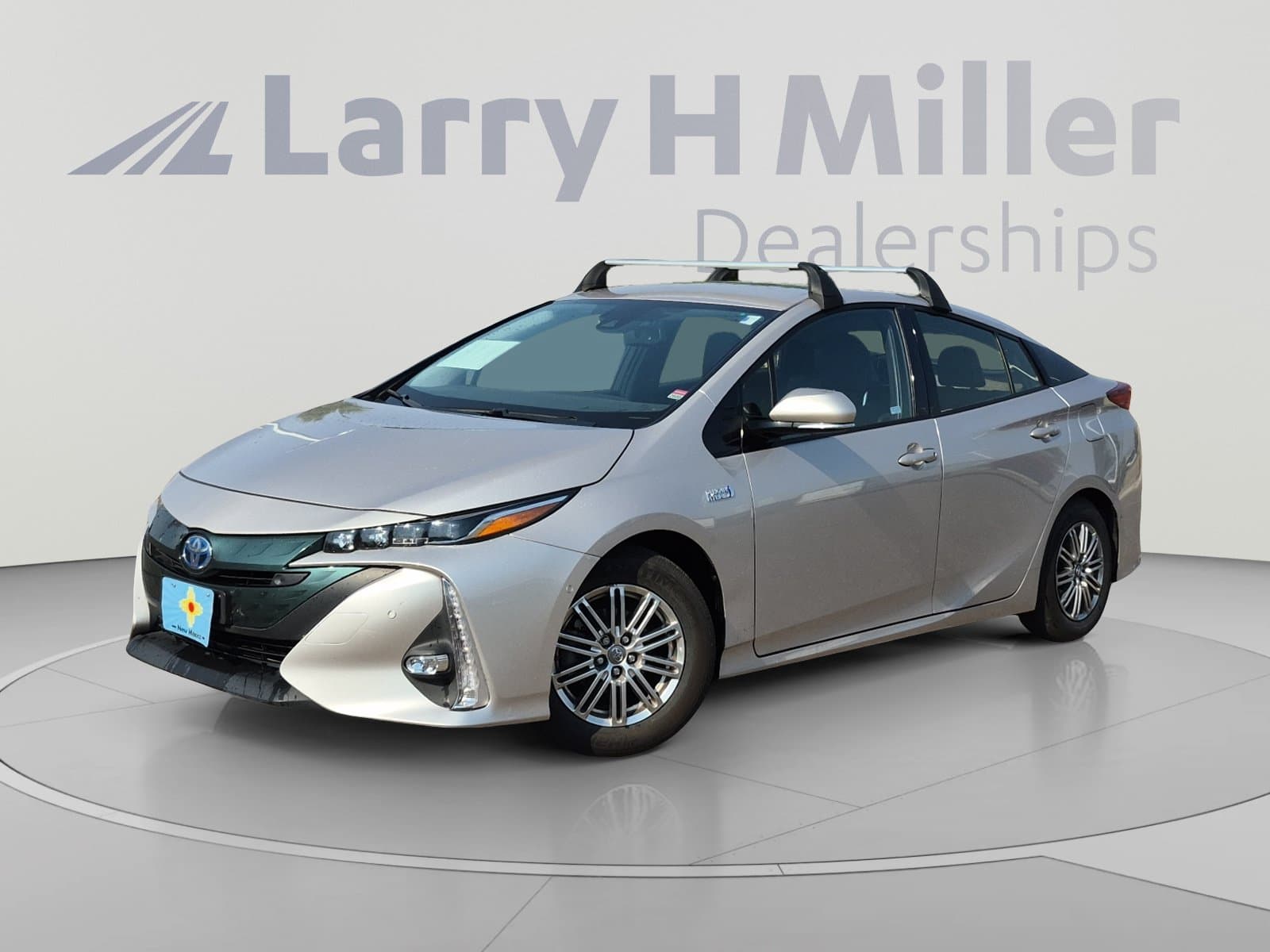 2019 Toyota Prius Prime Advanced — photo 1 of 34