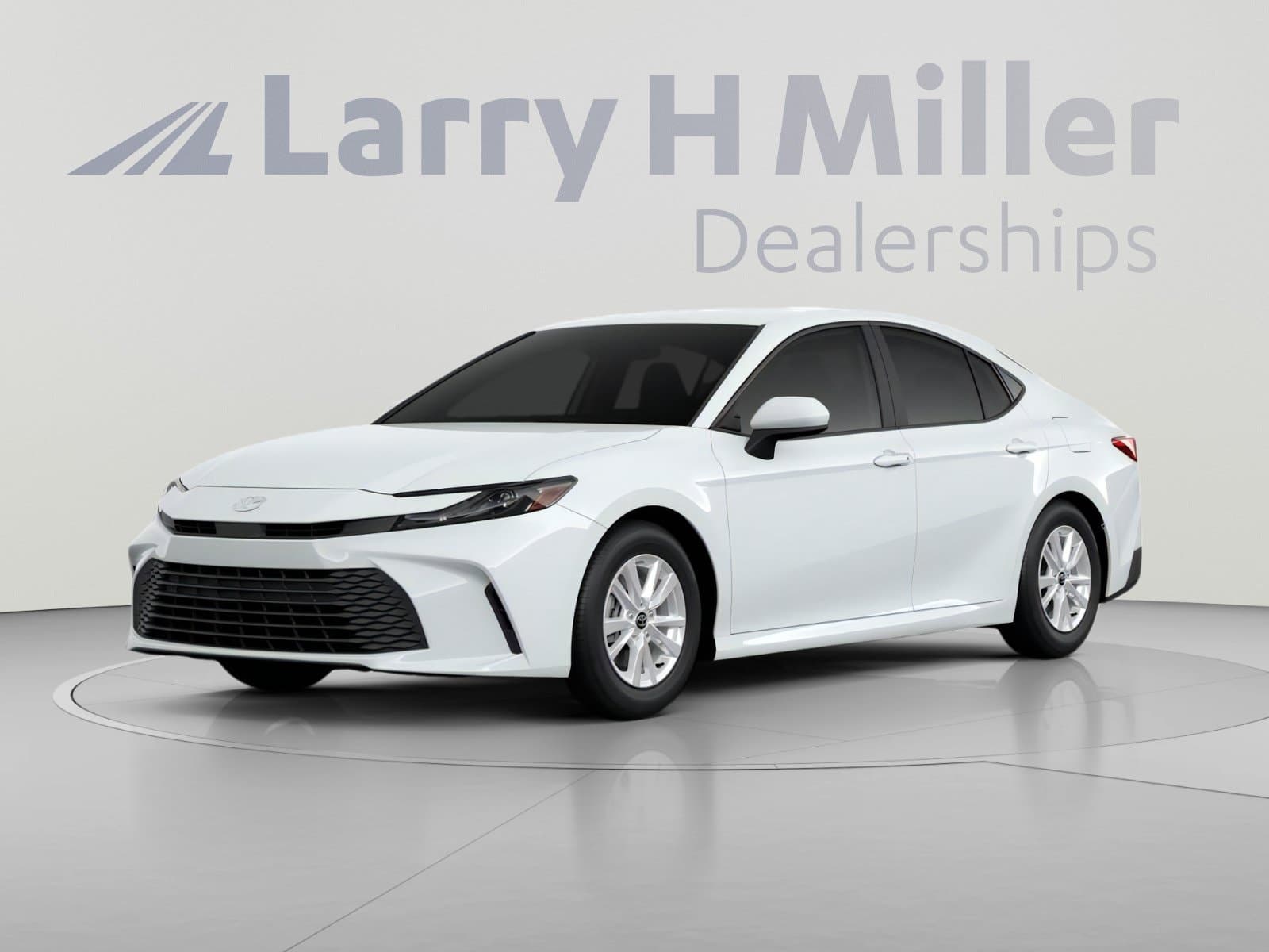 2026 Toyota Camry LE — photo 1 of 44