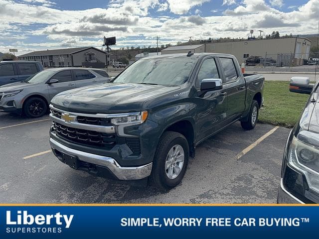 2025 Chevrolet Silverado 1500 LT — photo 1 of 5