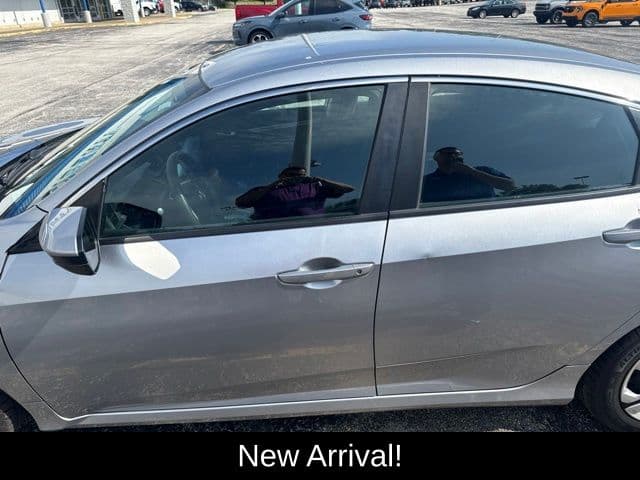 2017 Honda Civic LX — photo 1 of 7