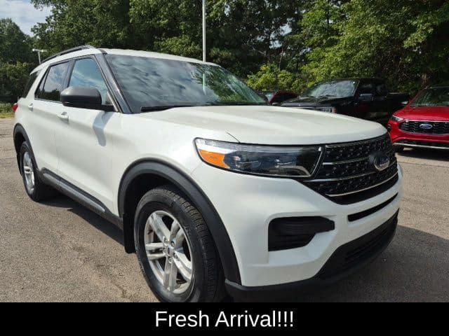 2024 Ford Explorer XLT — photo 1 of 14