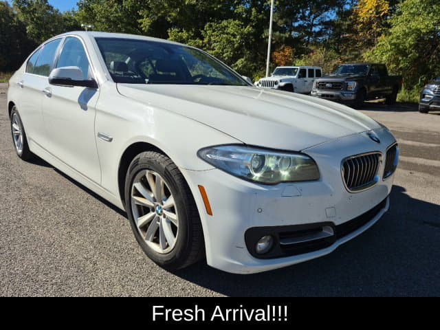 2016 BMW 5 Series 528i — photo 1 of 16