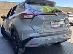 Extra Photo