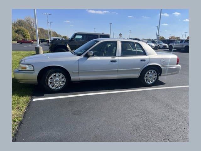 2008 Mercury Grand Marquis GS — photo 1 of 15