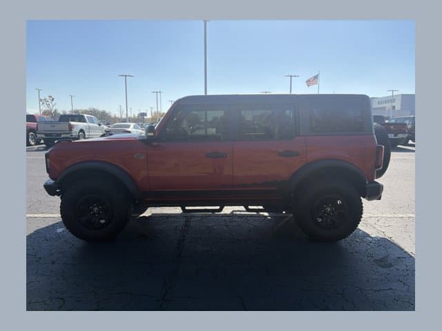 2024 Ford Bronco Wildtrak — photo 1 of 17