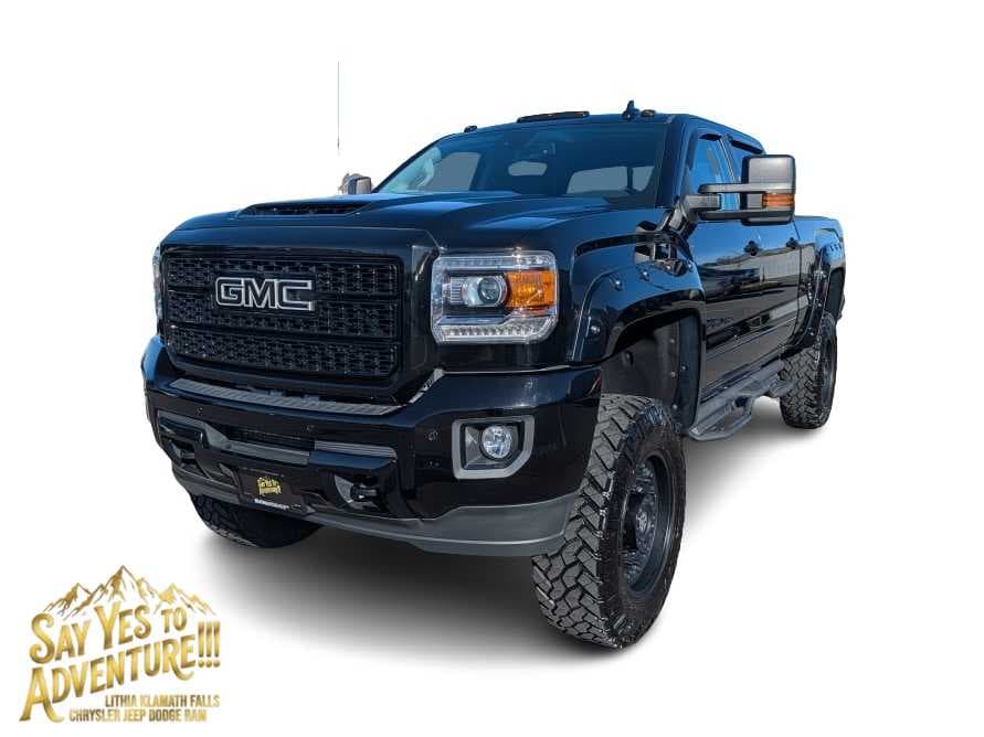 2019 GMC Sierra 3500HD Denali — photo 1 of 30