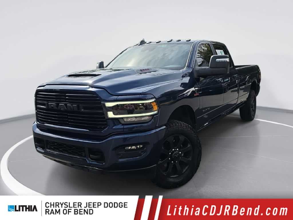 2023 RAM 3500 Laramie — photo 1 of 8