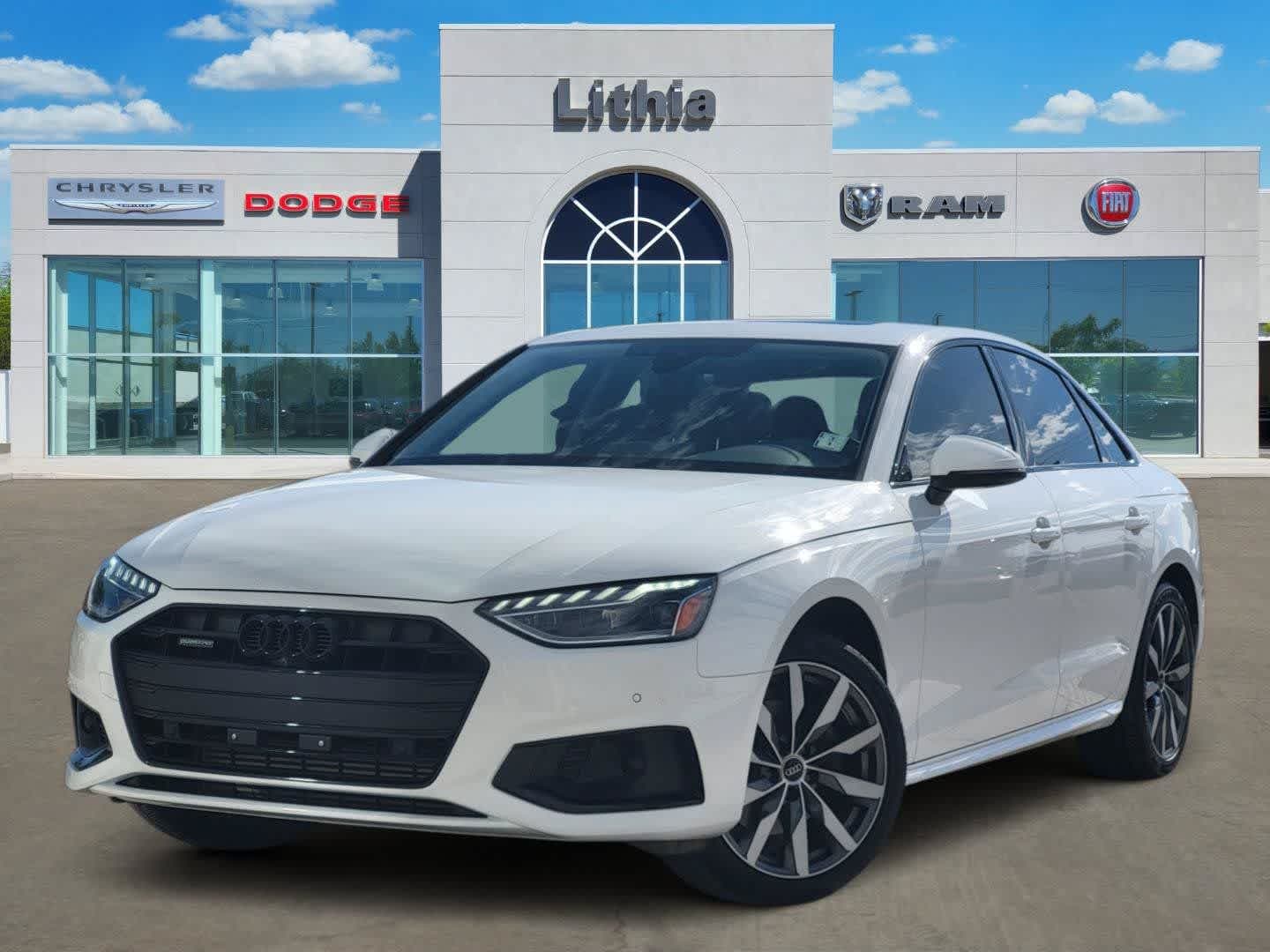 2022 Audi A4 40 Premium — photo 1 of 31