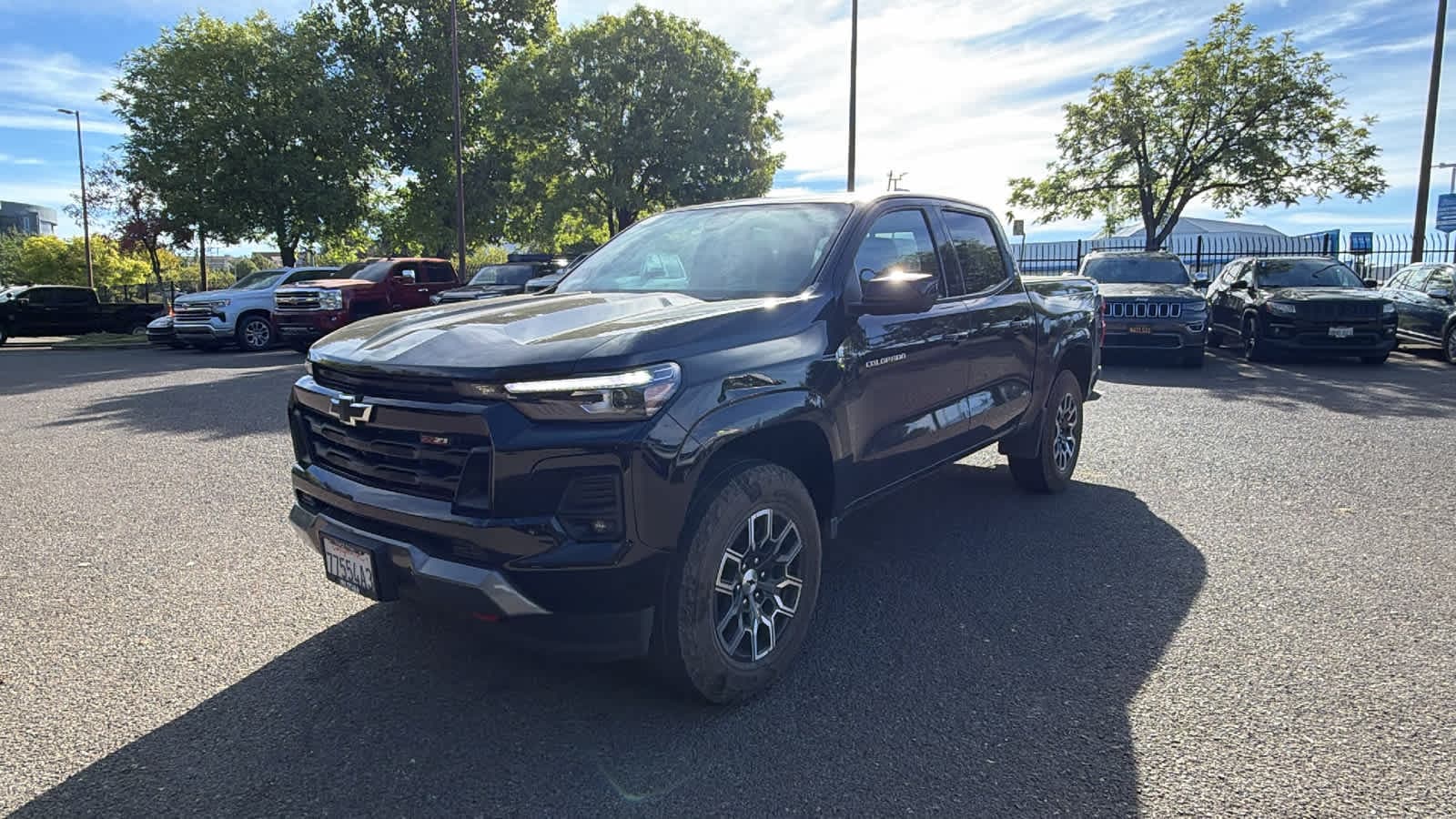2023 Chevrolet Colorado 4WD Z71 — photo 1 of 11