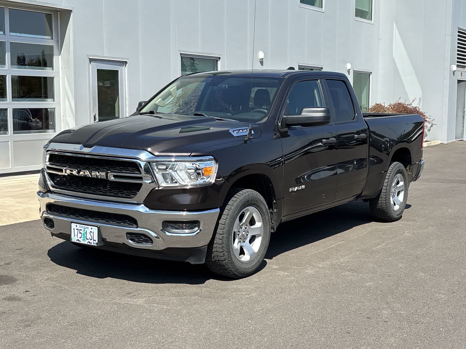 2019 RAM 1500 Tradesman — photo 1 of 18