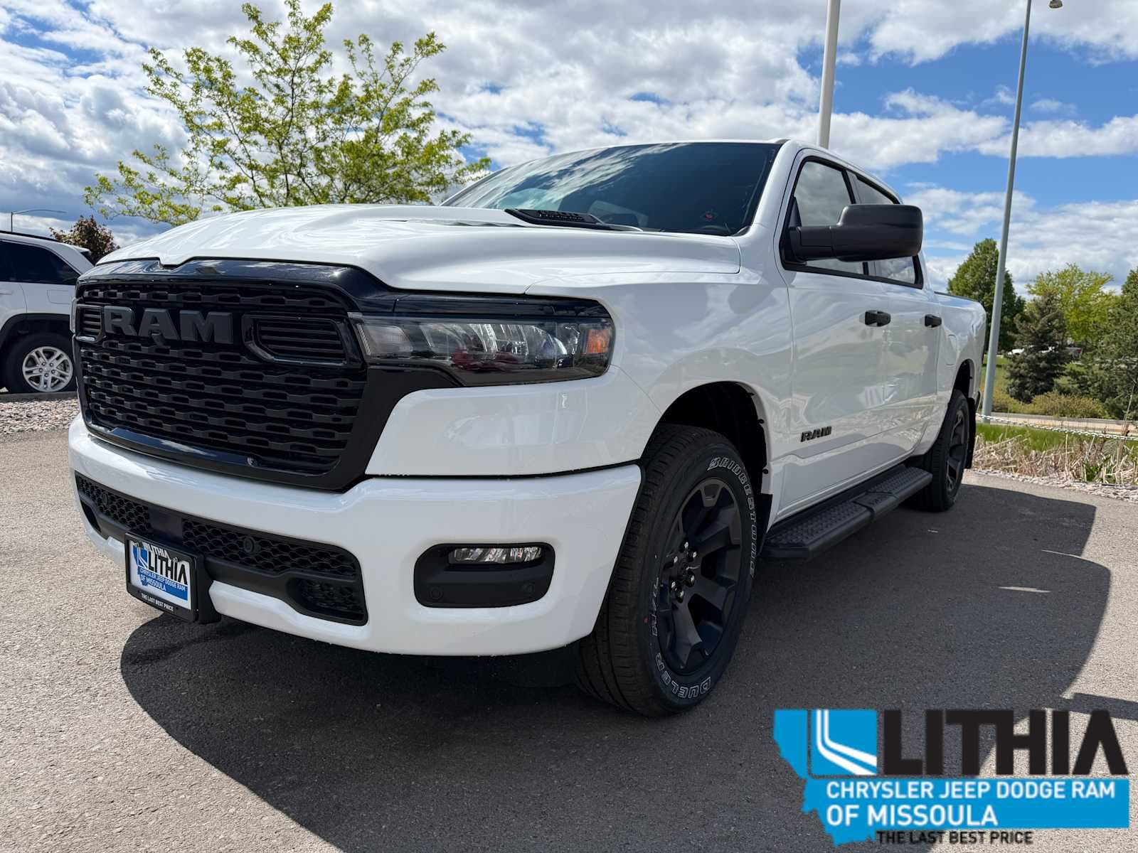 2026 RAM 1500 Express — photo 1 of 38