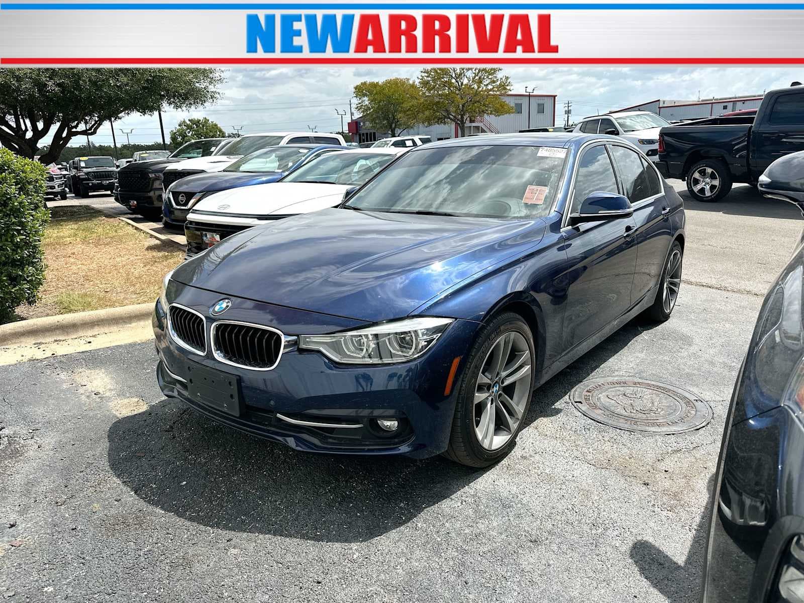 2018 BMW 3 Series 330i — photo 1 of 5