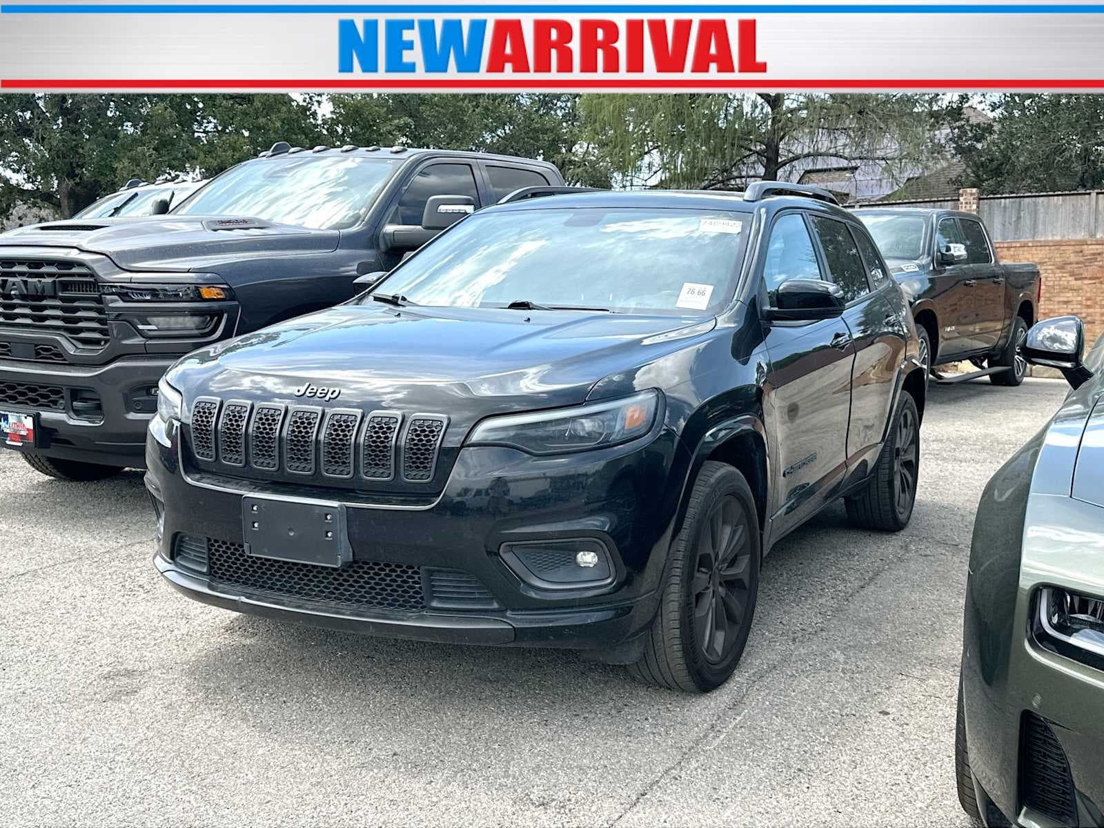 2019 Jeep Cherokee Limited — photo 1 of 5