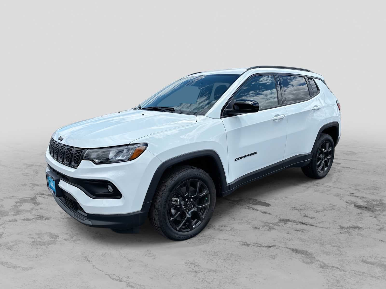 2026 Jeep Compass Latitude Altitude — photo 1 of 33