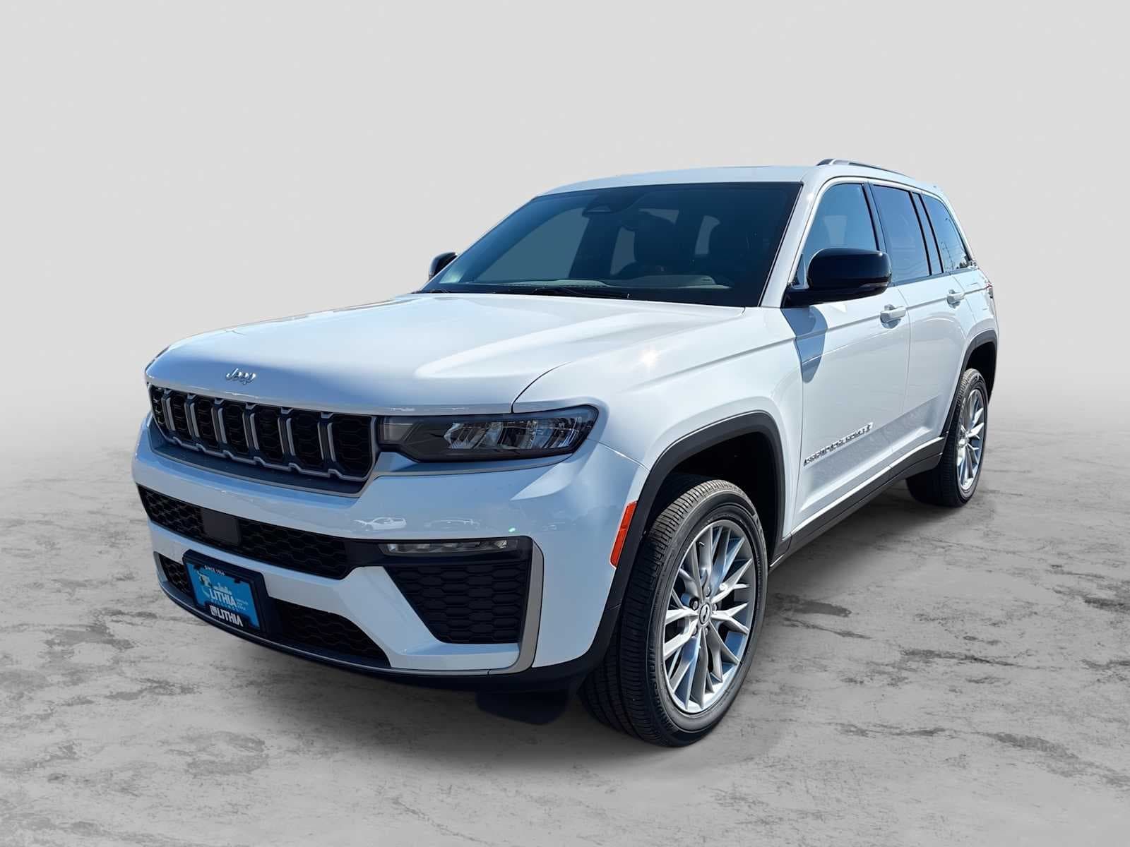2027 Jeep Grand Cherokee Limited — photo 1 of 41