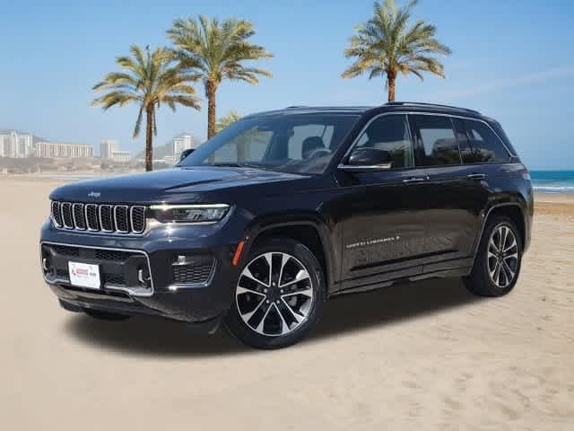 2023 Jeep Grand Cherokee Overland — photo 1 of 35