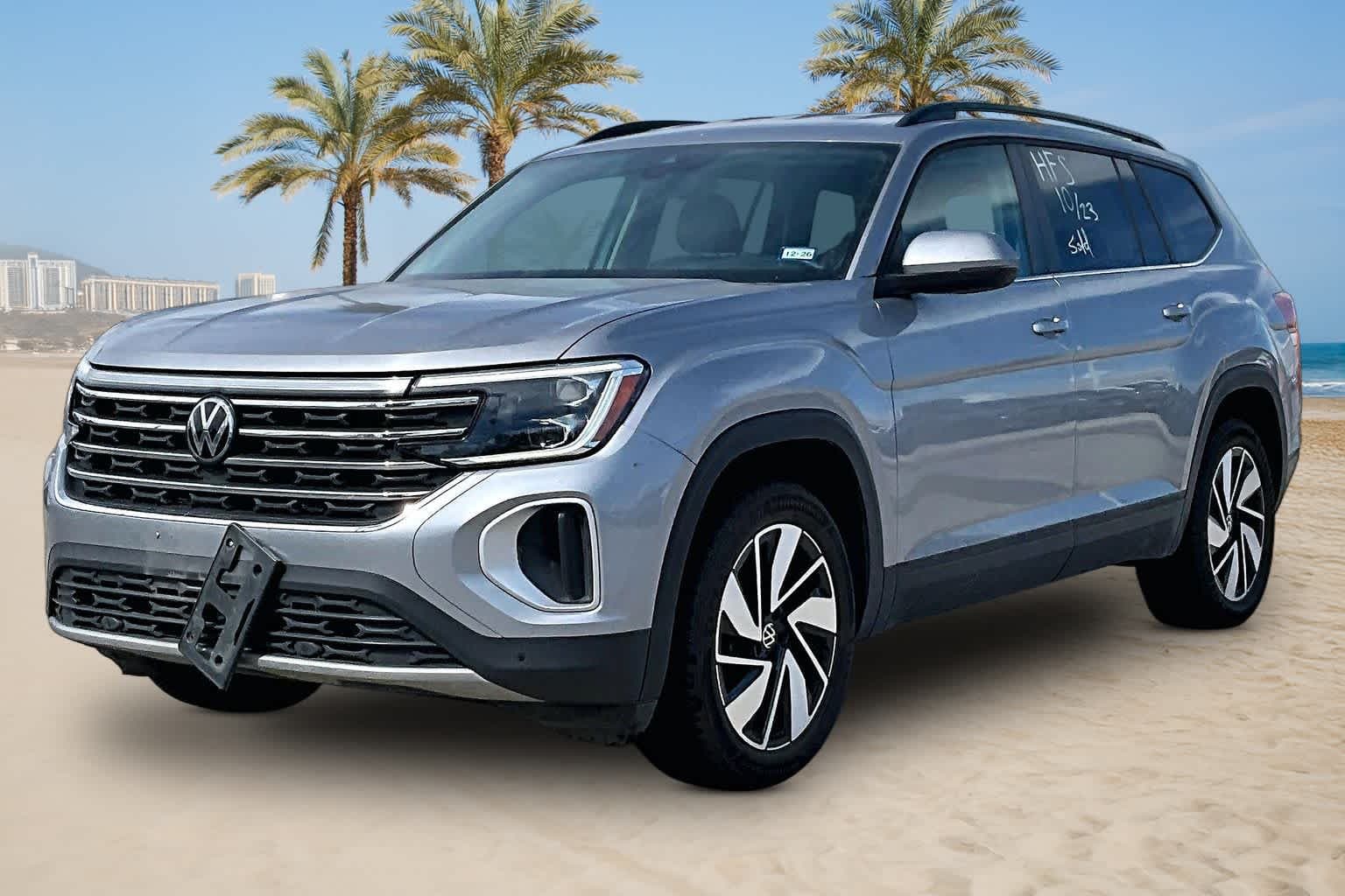 2025 Volkswagen Atlas 2.0T SE w/Technology — photo 1 of 22