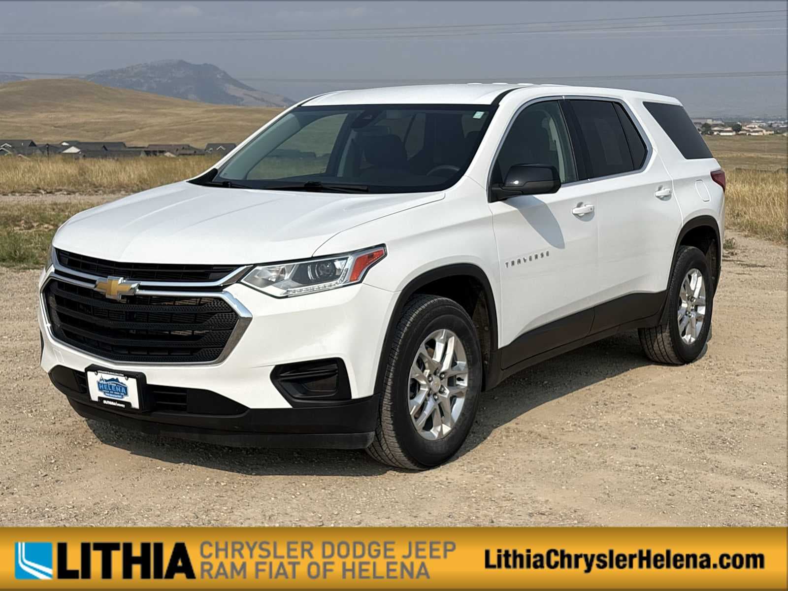 2021 Chevrolet Traverse LS w/1FL — photo 1 of 38