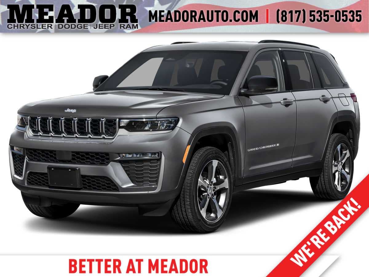 2027 Jeep Grand Cherokee Summit — photo 1 of 16