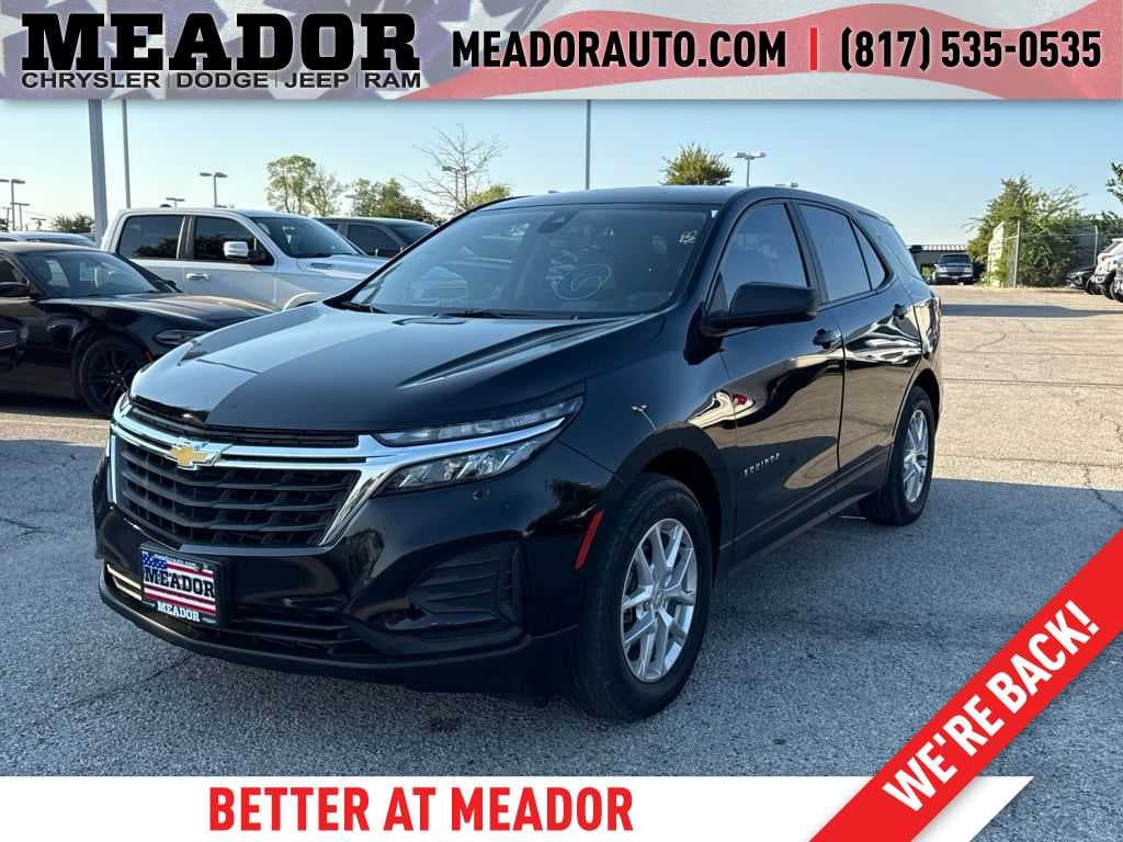 2023 Chevrolet Equinox LS w/1LS — photo 1 of 25