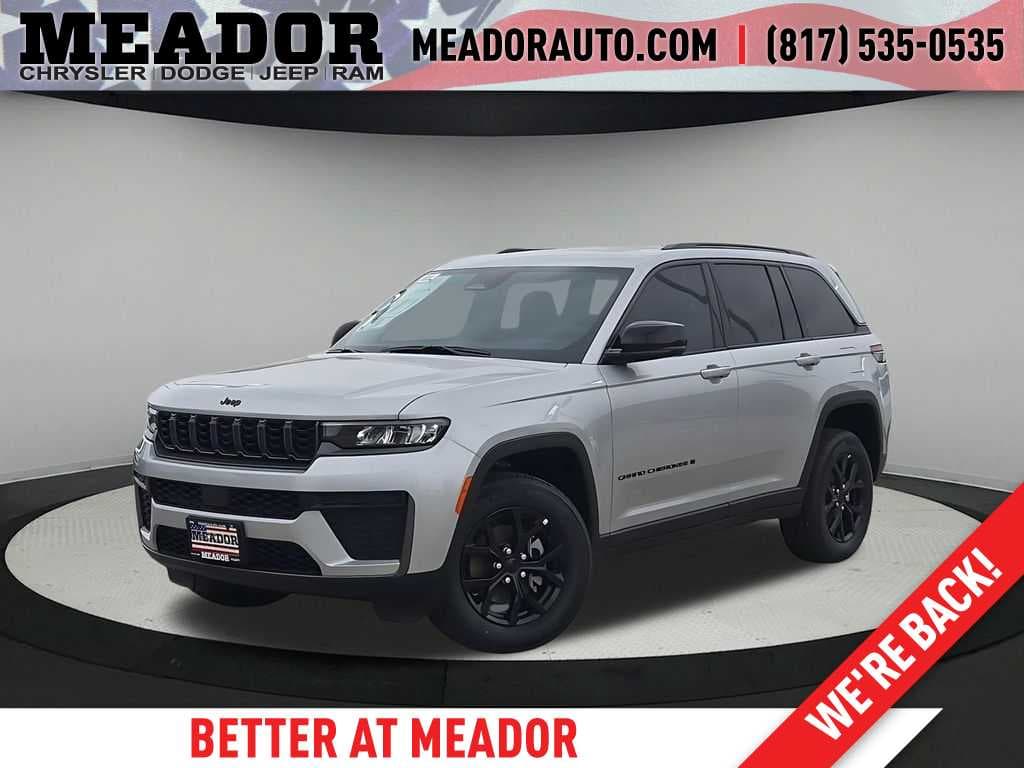2026 Jeep Grand Cherokee Laredo Altitude — photo 1 of 47