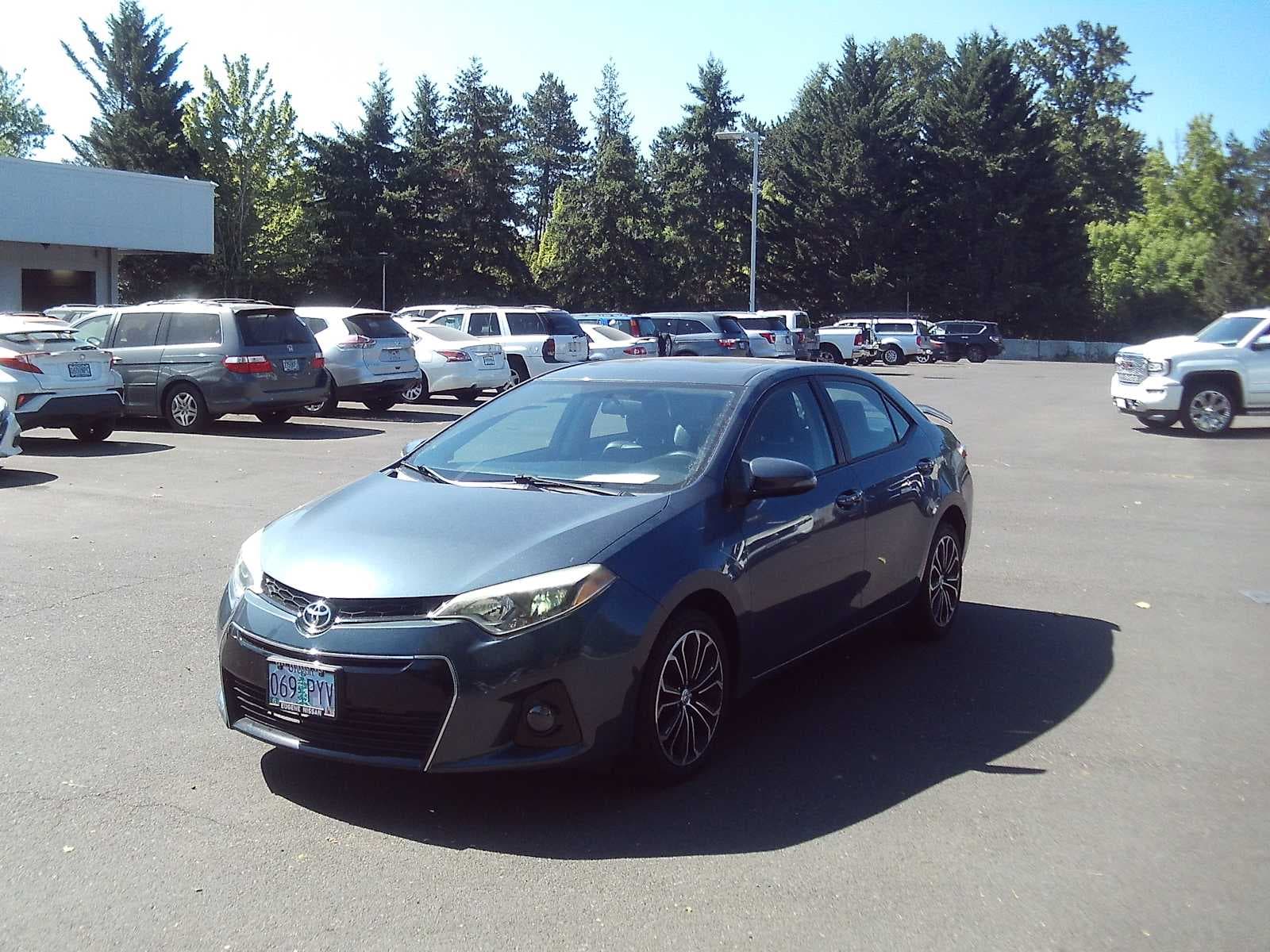 2015 Toyota Corolla S Plus — photo 1 of 9