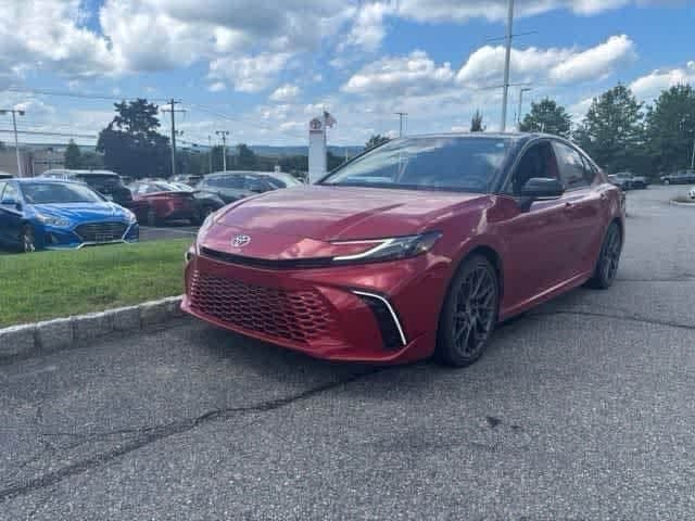 2025 Toyota Camry XSE — photo 1 of 9