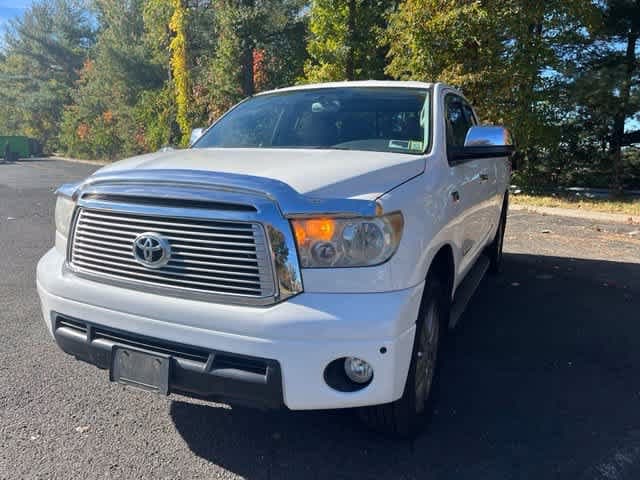 2012 Toyota Tundra 4WD Truck Base — photo 1 of 9