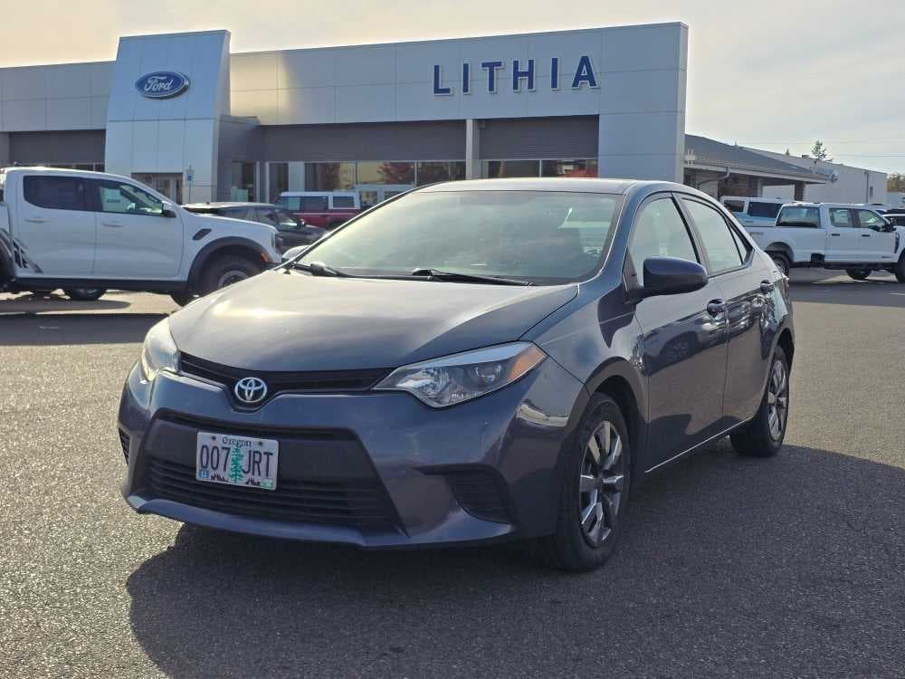 2014 Toyota Corolla LE — photo 1 of 21