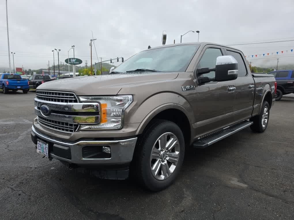 2019 Ford F-150 LARIAT — photo 1 of 8