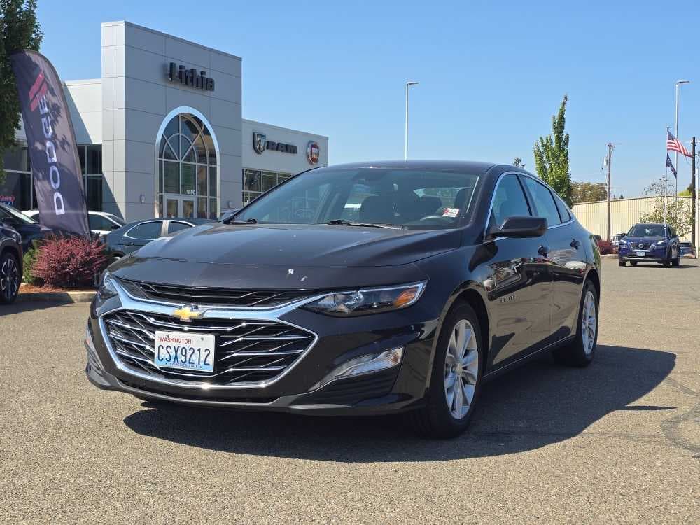 2023 Chevrolet Malibu 1LT — photo 1 of 21