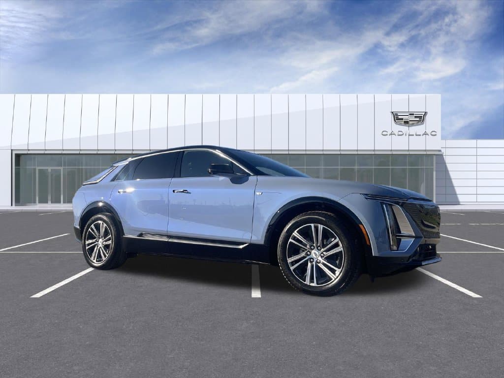 2027 Cadillac LYRIQ Premium Luxury — photo 1 of 54